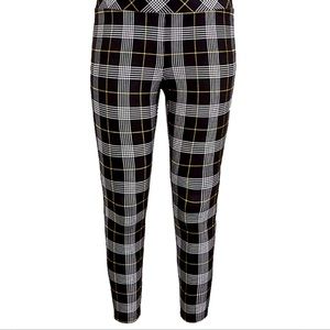 Torrid PULL-ON PIXIE PANT - BLACK & YELLOW PLAID 2
